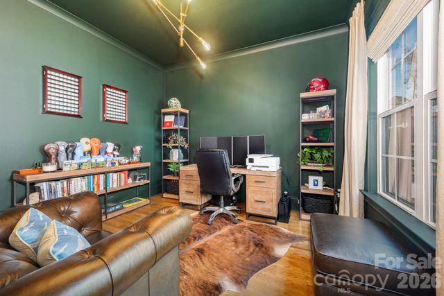 511 Lorna Street, Charlotte, NC 28205