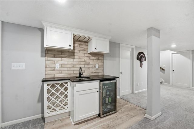 2209 Greenfield Court, Kearney, MO 64060