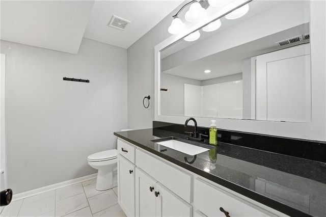 2209 Greenfield Court, Kearney, MO 64060