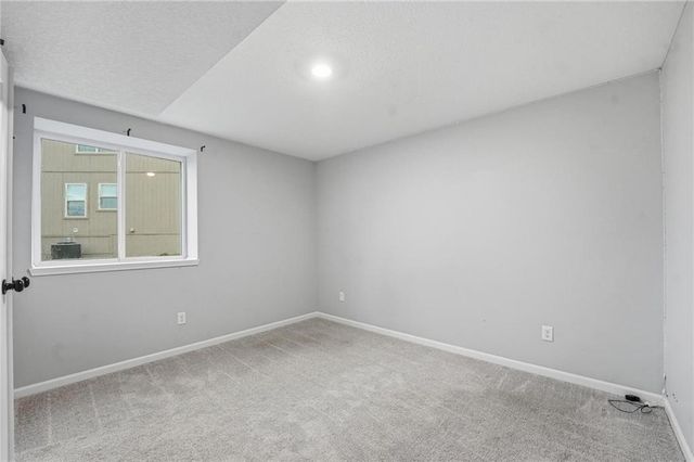 2209 Greenfield Court, Kearney, MO 64060