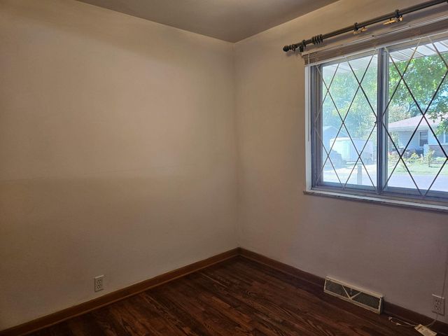 305 Maplewood Court, Mountain View, MO 65548