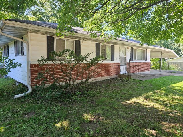 305 Maplewood Court, Mountain View, MO 65548