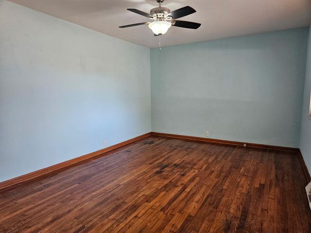 305 Maplewood Court, Mountain View, MO 65548