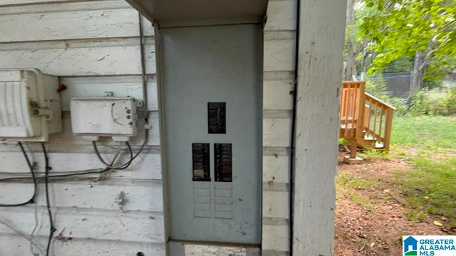 1439 SLOAN AVENUE, Tarrant, AL 35217