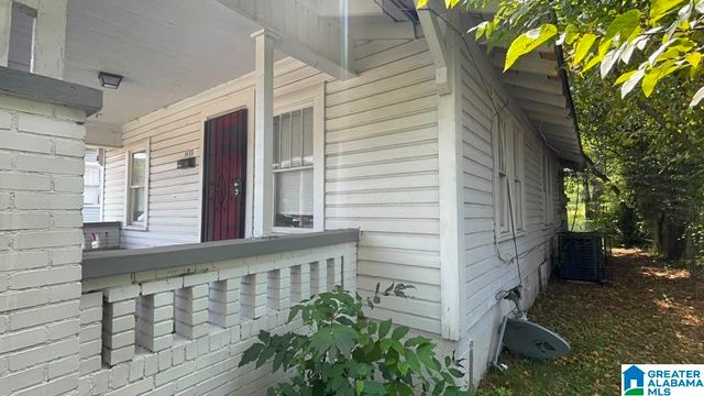 1439 SLOAN AVENUE, Tarrant, AL 35217