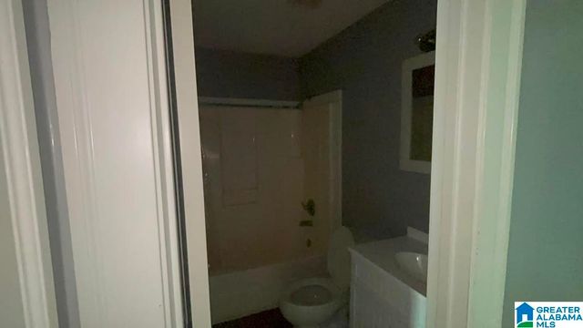 1439 SLOAN AVENUE, Tarrant, AL 35217