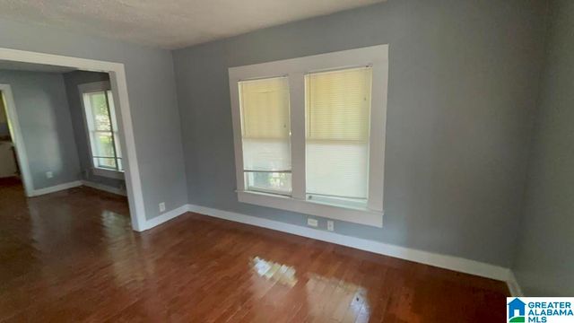 1439 SLOAN AVENUE, Tarrant, AL 35217