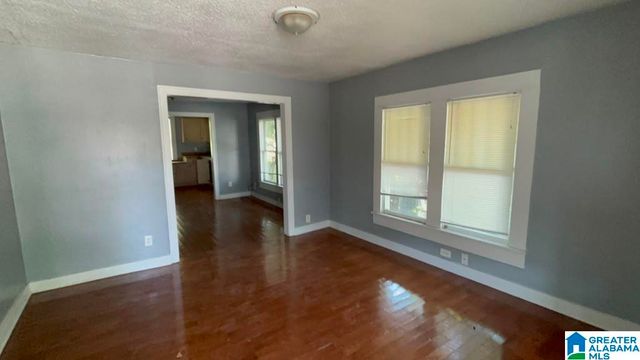 1439 SLOAN AVENUE, Tarrant, AL 35217