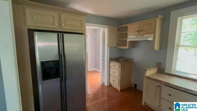 1439 SLOAN AVENUE, Tarrant, AL 35217
