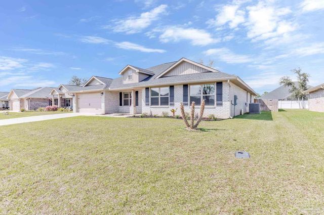 5176 Emmaline Ln, Milton, FL 32570