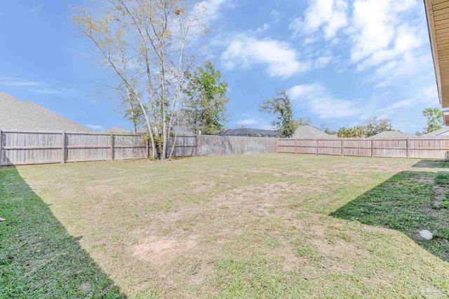 5176 Emmaline Ln, Milton, FL 32570