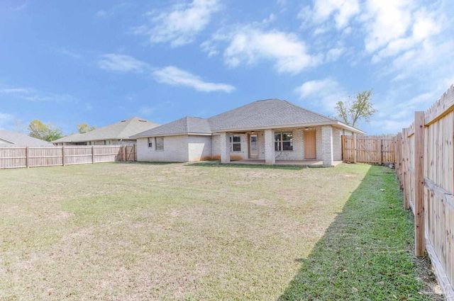 5176 Emmaline Ln, Milton, FL 32570