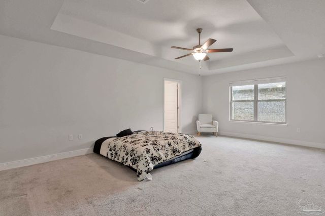 5176 Emmaline Ln, Milton, FL 32570
