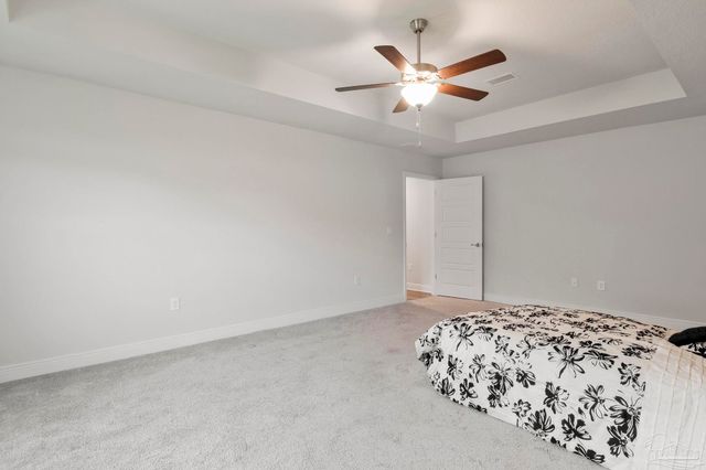 5176 Emmaline Ln, Milton, FL 32570