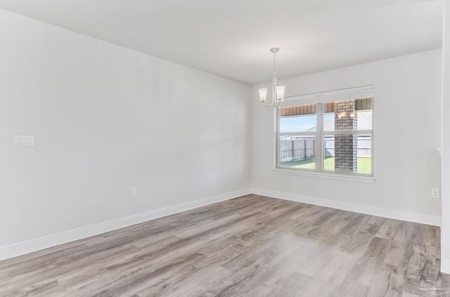 5176 Emmaline Ln, Milton, FL 32570