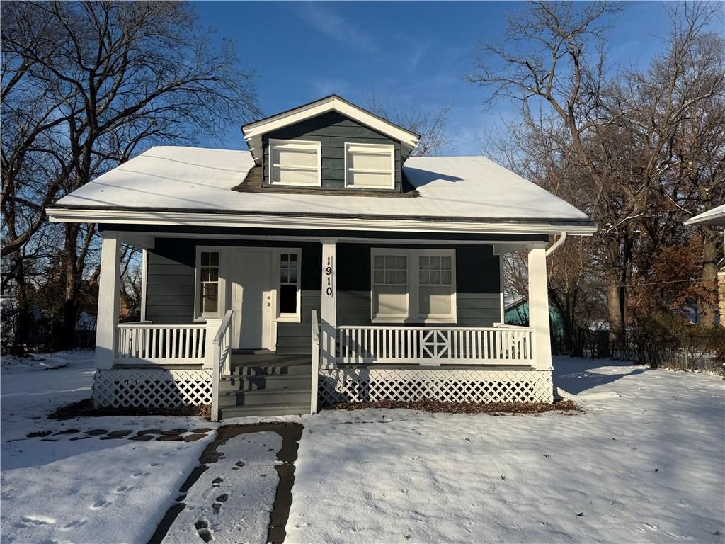 1910 E 80th Street, Kansas City, MO 64132