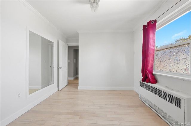 4048 Seton Avenue, Bronx, NY 10466