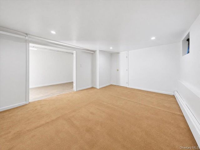 4048 Seton Avenue, Bronx, NY 10466