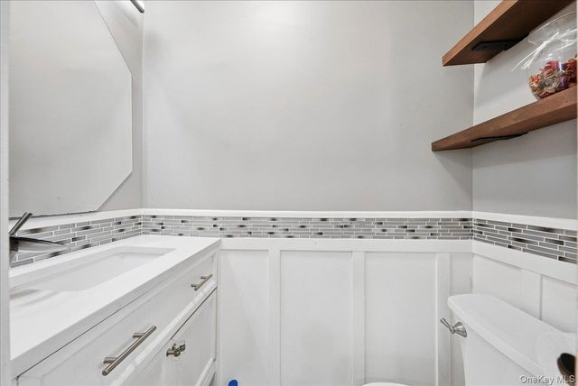 4048 Seton Avenue, Bronx, NY 10466