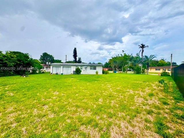 1201 NW 51st Avenue, Lauderhill, FL 33313