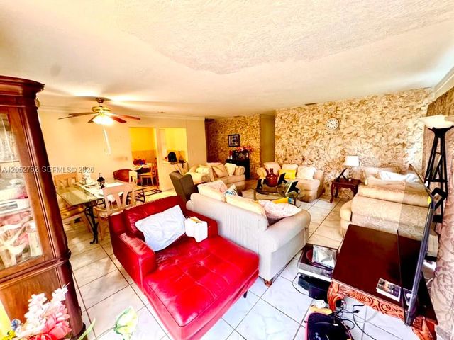 1201 NW 51st Avenue, Lauderhill, FL 33313