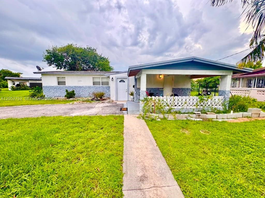 1201 NW 51st Avenue, Lauderhill, FL 33313