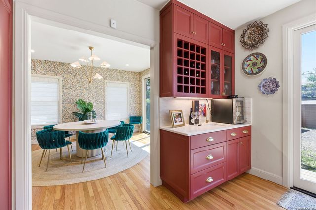 434 Thelma, Olmos Park, TX 78212