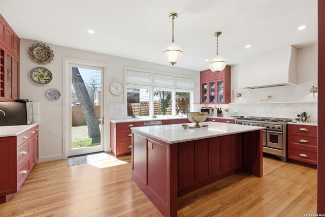 434 Thelma, Olmos Park, TX 78212