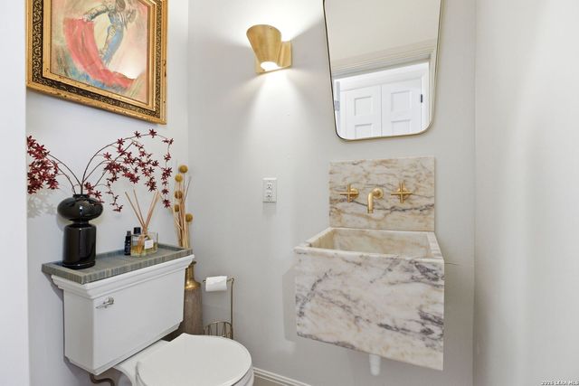 434 Thelma, Olmos Park, TX 78212