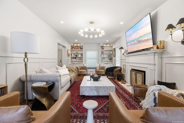 434 Thelma, Olmos Park, TX 78212