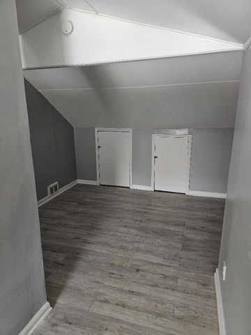 16505 Stansbury Street, Detroit, MI 48235