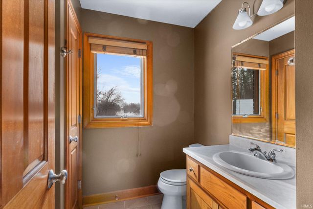 1301 Turnberry Lane, Fort Wayne, IN 46814