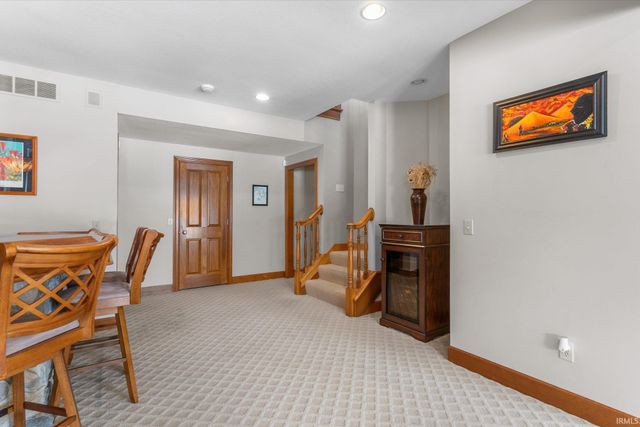 1301 Turnberry Lane, Fort Wayne, IN 46814