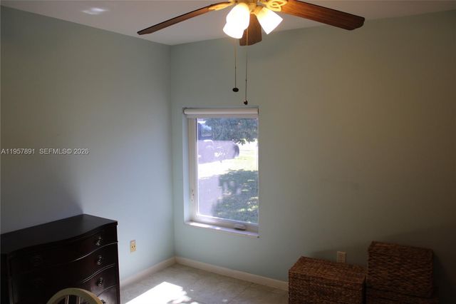 12965 SW 76th Ter, Miami, FL 33183