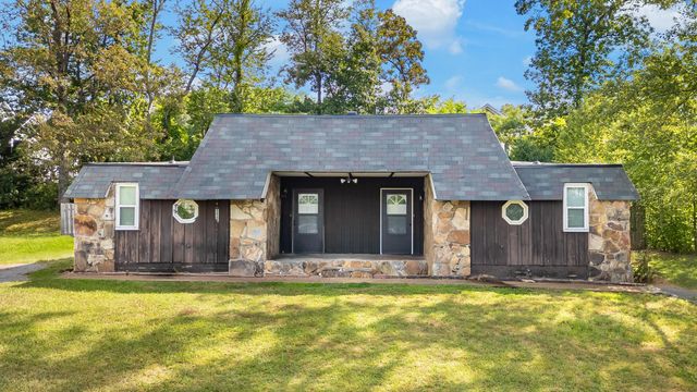 5227 Hickory Nut Lane 1-2, Hixson, TN 37343
