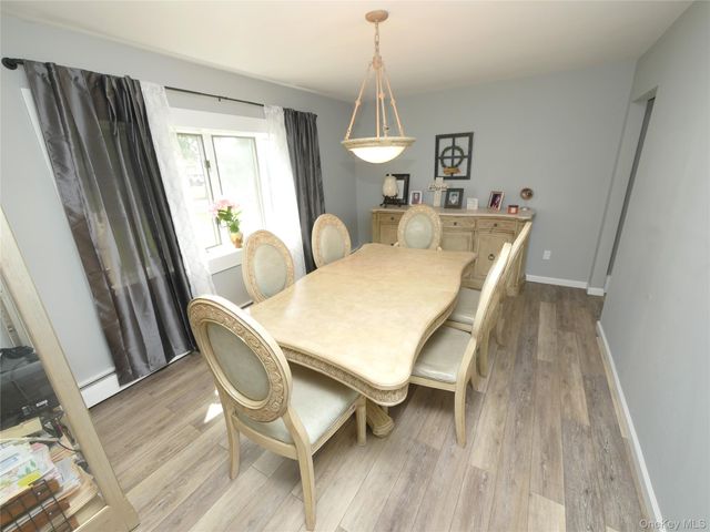 28 Block Boulevard, Port Jefferson Station, NY 11776