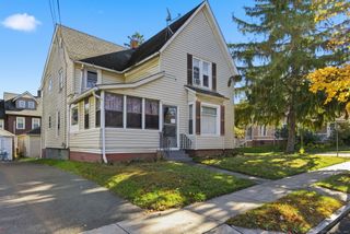 410 High Street, Middletown, CT 06457