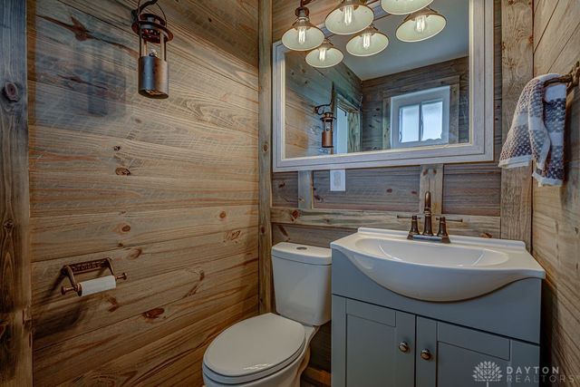 5209 Montgomery Avenue, Franklin, OH 45005