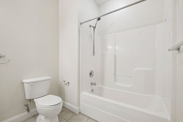 527 Pawtucket 207, Lowell, MA 01854