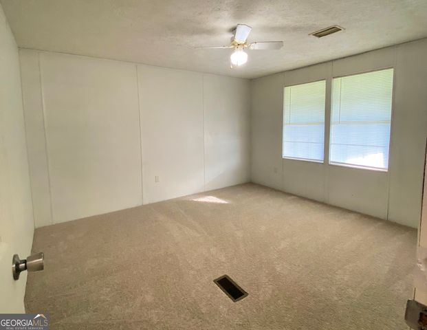 618 Campbell Street, Cleveland, GA 30528