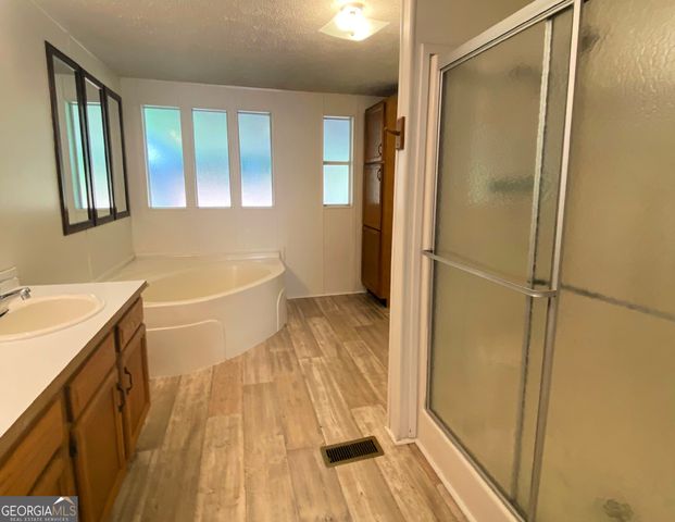 618 Campbell Street, Cleveland, GA 30528