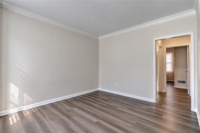3270 Royal Creek Way SW, Lilburn, GA 30047