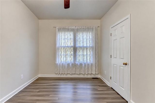 3270 Royal Creek Way SW, Lilburn, GA 30047
