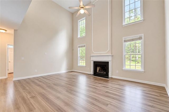 3270 Royal Creek Way SW, Lilburn, GA 30047
