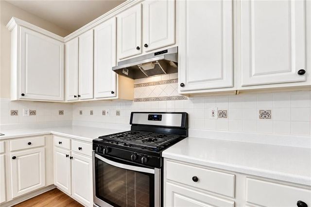 3270 Royal Creek Way SW, Lilburn, GA 30047