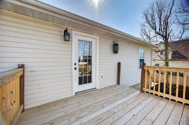 20999 Lacombe Road, Waynesville, MO 65583