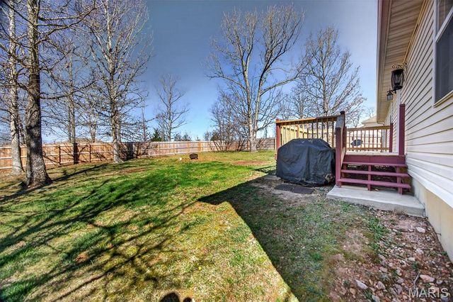 20999 Lacombe Road, Waynesville, MO 65583