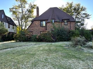 3356 Daleford Road, Shaker Heights, OH 44120