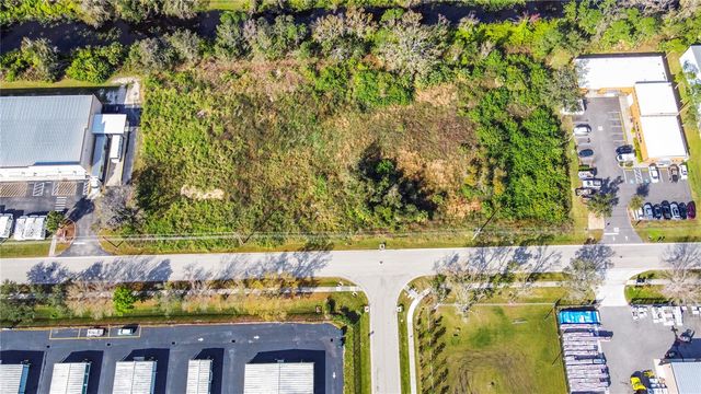 2725 COMMERCE PARKWAY, North Port, FL 34289