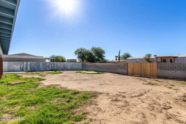 13457 N Warfield Circle, Marana, AZ 85658